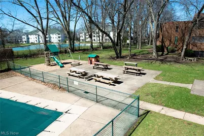 33803 Electric Boulevard #C17, Avon Lake, OH 44012 - Photo 27