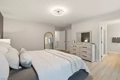 1185 Bean Lane, Cuyahoga Falls, OH 44313 - Photo 47