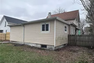 284 Clay, Conneaut, OH 44030 - Photo 3