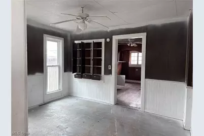 284 Clay, Conneaut, OH 44030 - Photo 11