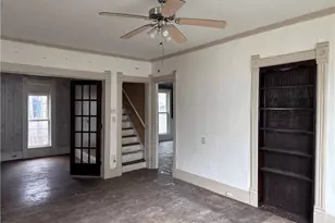 284 Clay, Conneaut, OH 44030 - Photo 9