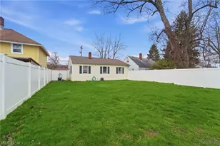 2922 Columbus Ave, Ashtabula, OH 44004 - Photo 7