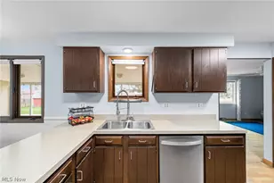 20768 White Bark Dr, Strongsville, OH 44149 - Photo 11