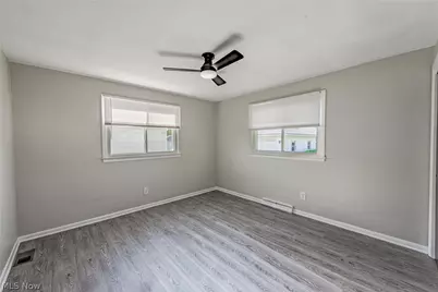 1716 W 29th Street, Lorain, OH 44052 - Photo 15
