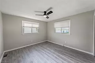 1716 W 29th St, Lorain, OH 44052 - Photo 15