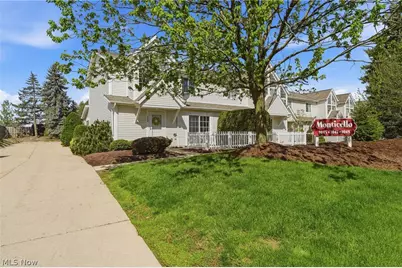 1045 N Jefferson Street #D, Medina, OH 44256 - Photo 3