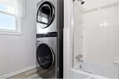 3252 Dellwood Avenue NW, Canton, OH 44708 - Photo 31