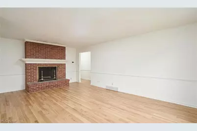 3050 State Road, Cuyahoga Falls, OH 44223 - Photo 11