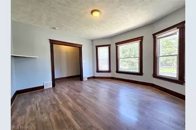 2146 W 81st Street, Loveland, OH 44102 - Photo 9
