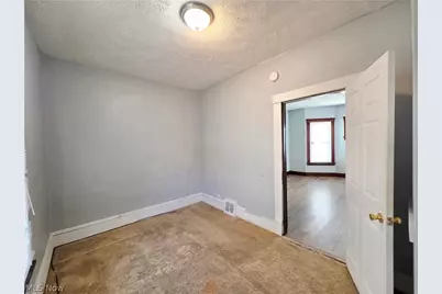 2146 W 81st Street, Loveland, OH 44102 - Photo 15