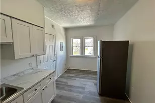 2232 W 103rd St, Loveland, OH 44102 - Photo 5