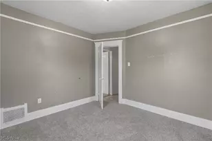 32 Penfield Ave, Akron, OH 44310 - Photo 25