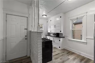 32 Penfield Ave, Akron, OH 44310 - Photo 13