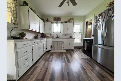 103 W Shafer Avenue, Dover, OH 44622 - Photo 15