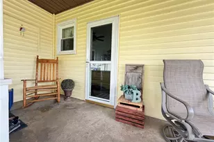 103 W Shafer Ave, Dover, OH 44622 - Photo 13