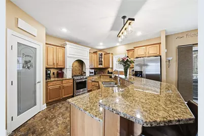 253 Anne Marie Court, Hinckley, OH 44233 - Photo 9