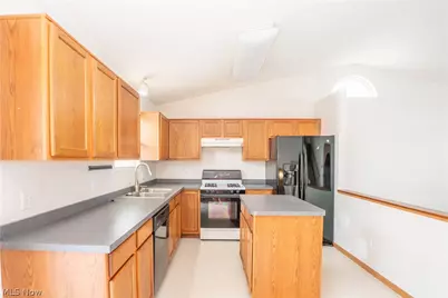 810 Sturbridge Drive, Medina, OH 44256 - Photo 11