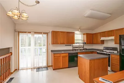 810 Sturbridge Drive, Medina, OH 44256 - Photo 9