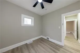 9711 Aetna Rd, Loveland, OH 44105 - Photo 15