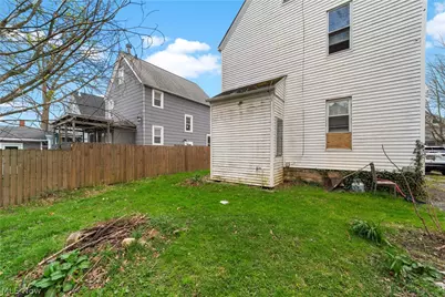 237 Wooster Street, Elyria, OH 44035 - Photo 11