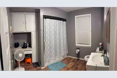 237 Wooster Street, Elyria, OH 44035 - Photo 9