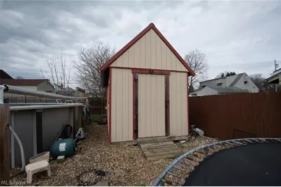 107 Renee Drive, Struthers, OH 44471 - Photo 19