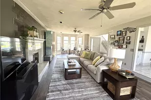 5840 Rosewood Dr, Youngstown, OH 44512 - Photo 9