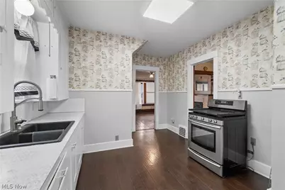 2227 7th Street SW, Canton, OH 44706 - Photo 13