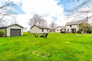 8105 Caymen Ct, Canfield, OH 44406 - Photo 45
