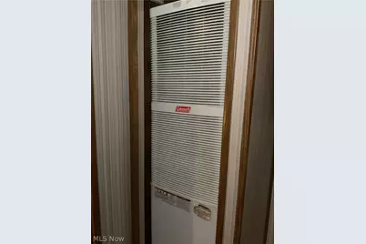 3812 Mahoning Road NE, Canton, OH 44705 - Photo 9