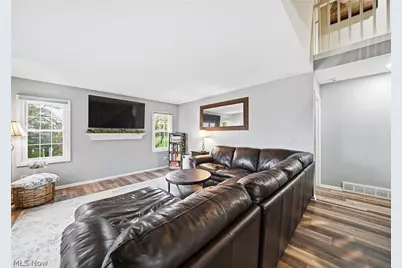 1960 Deerhaven Lane, Grandview Heights, OH 44147 - Photo 9