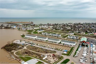 224 E Marina, Lorain, OH 44052 - Photo 49