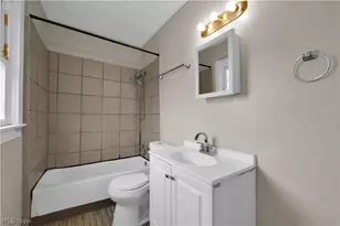 1476 W 107th St, Loveland, OH 44102 - Photo 35