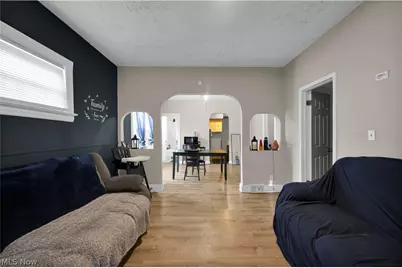 1476 W 107th Street, Loveland, OH 44102 - Photo 9