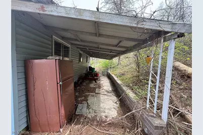 57212 Westlawn Avenue, Martins Ferry, OH 43935 - Photo 7