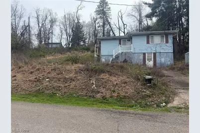 57212 Westlawn Avenue, Martins Ferry, OH 43935 - Photo 9