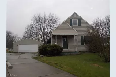 2456 E 37th Street, Lorain, OH 44055 - Photo 1