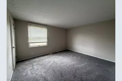 2324 Birch Trace, Austintown, OH 44515 - Photo 21