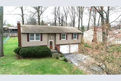 2324 Birch Trace, Austintown, OH 44515 - Photo 3