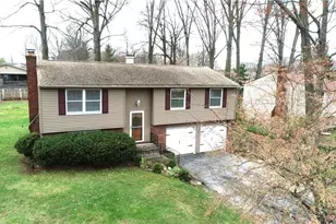 2324 Birch Trace, Austintown, OH 44515 - Photo 3