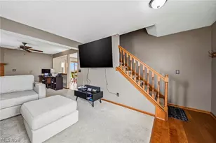 1846 Hobbits Way, Brunswick, OH 44212 - Photo 5