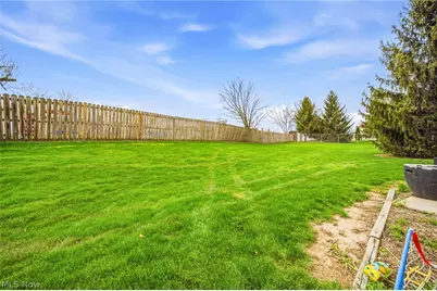 1846 Hobbits Way, Brunswick, OH 44212 - Photo 31