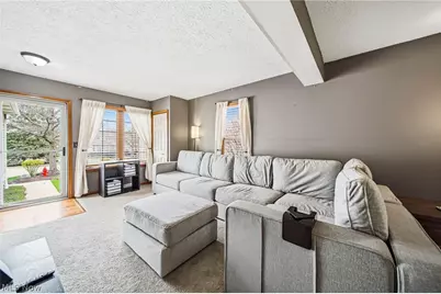 1846 Hobbits Way, Brunswick, OH 44212 - Photo 3