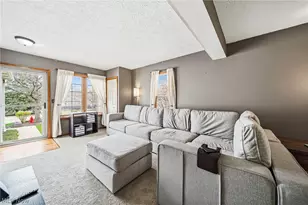 1846 Hobbits Way, Brunswick, OH 44212 - Photo 3