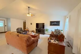 163 Bob Ed Harris Ave SW, New Philadelphia, OH 44663 - Photo 11