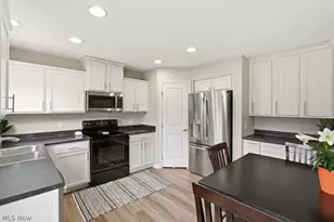 6562 Wisteria Ln, Medina, OH 44256 - Photo 9