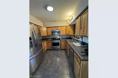 2700 Core Road, Parkersburg, WV 26104 - Photo 9