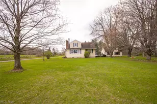 139 Aurora Hudson Rd, Aurora, OH 44202 - Photo 3