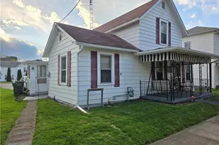 342 N Bridge St, Newcomerstown, OH 43832 - Photo 3