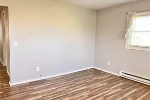 5340 S Ridge Rd, Madison, OH 44057 - Photo 5